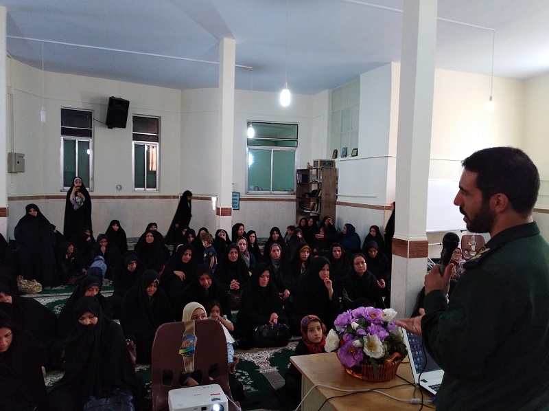 مصاحبه فرماندهی سپاه شهرستان شازند جناب سرهنگ مهجوری در جمع خبرنگاران و تبریک به مناسبت هفته دفاع مقدس و تسلیت ایام محرم مصاحبه فرماندهی سپاه شهرستان شازند جناب سرهنگ مهجوری در جمع خبرنگاران و تبریک به مناسبت هفته دفاع مقدس و تسلیت ایام محرم