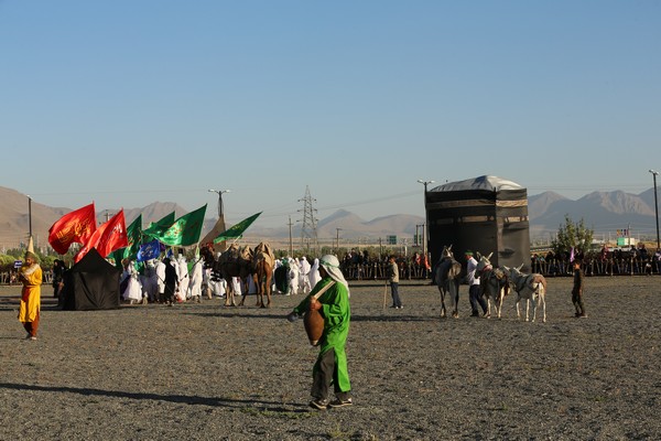 زنده نگه داشتن واقعه بزرگ و تاریخی غدیر خم در شهر مهاجران