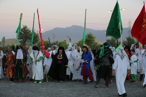 زنده نگه داشتن واقعه بزرگ و تاریخی غدیر خم در شهر مهاجران