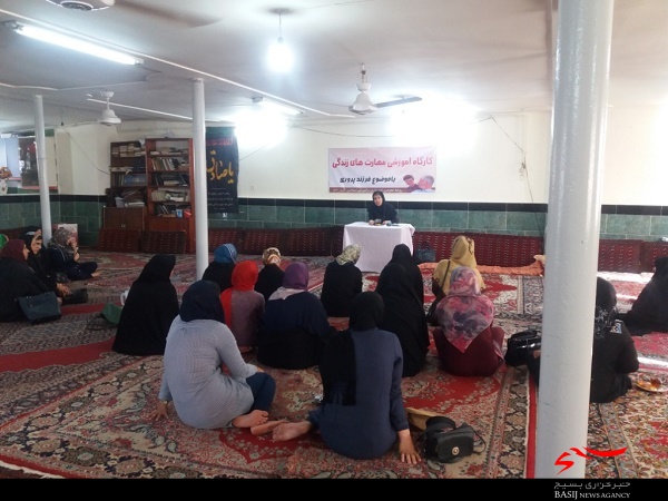 حل معضلات اجتماعی در مناطق حاشیه نشین از اولویت های بسیج حل معضلات اجتماعی در مناطق حاشیه نشین از اولویت های بسیج