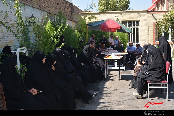 اقتدار کشورمان مرهون شهدا و ایثاگران است