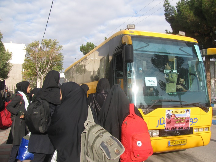 ره توشه دفاع مقدس برای دانش آموزان امروز کشور