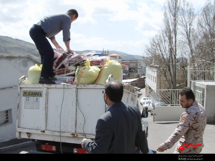 ارسال کمک‌های مردمی شهرستان کوثر به سیل زدگان شمال کشور