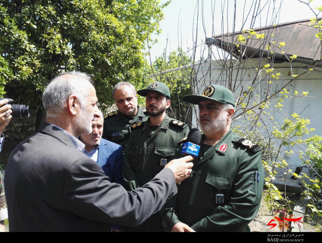 گزارش تصویری بازدید فرمانده سپاه قدس گیلان از مناطق سیل‌زده استان مازندران/1