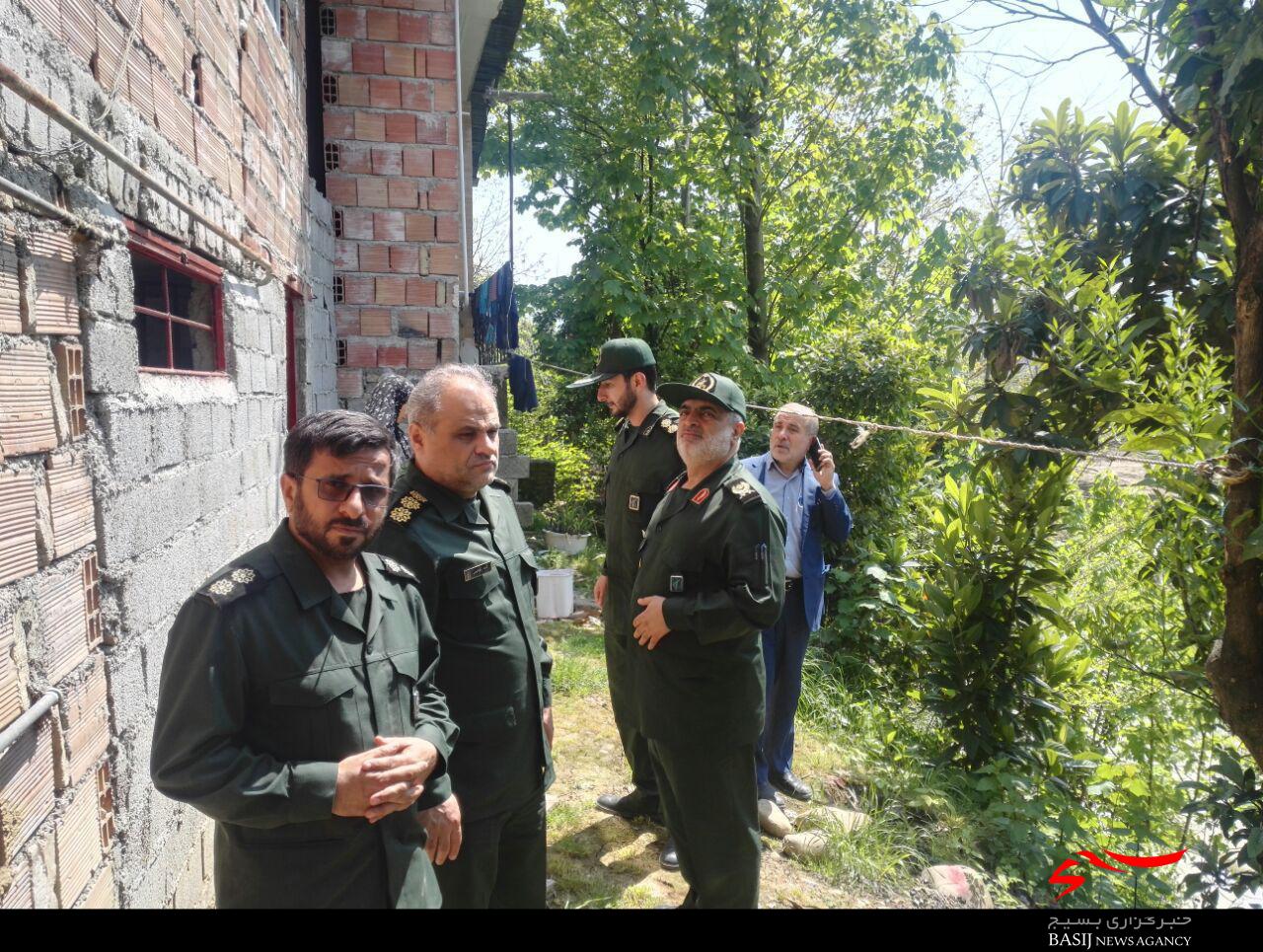 گزارش تصویری بازدید فرمانده سپاه قدس گیلان از مناطق سیل‌زده استان مازندران/1