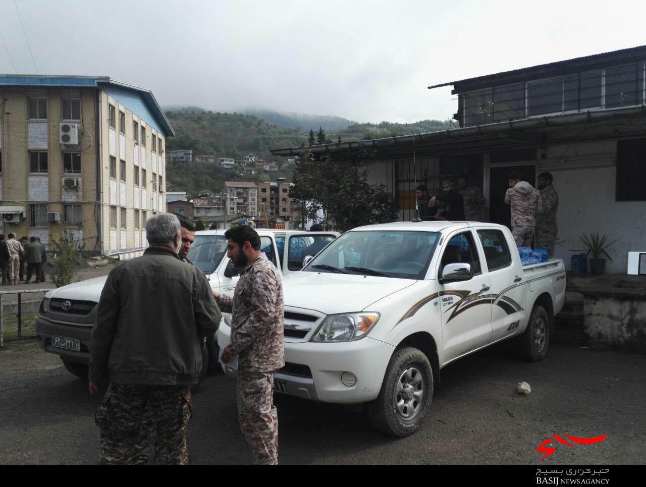 گزارش تصویری بازدید فرمانده سپاه قدس گیلان از مناطق سیل‌زده استان مازندران/2