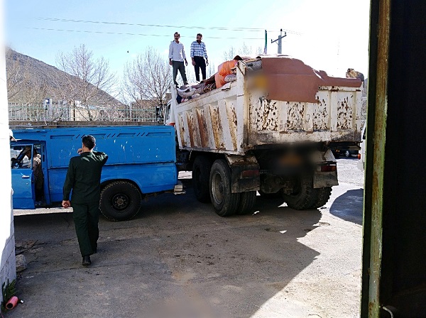 ارسال هفتمین محموله لوازم گرمایشی و البسه استان مرکزی برای سیل‌زدگان لرستان