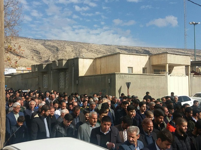خروش مردم شهرستان ایوان در پی شهادت سردار سلیمانی