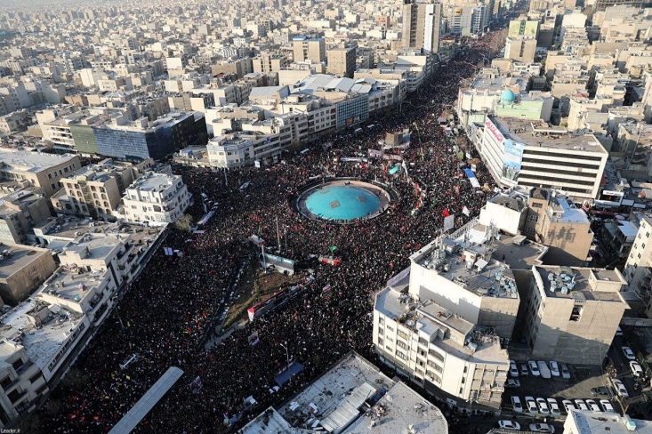 تهران در قُرق منتقمان خون حاج قاسم/ مردم به دنبال برجام جدید: «برنامه جامع انتقام ملی» تهران در قُرق منتقمان خون حاج قاسم/ مردم به دنبال برجام جدید: «برنامه جامع انتقام ملی»