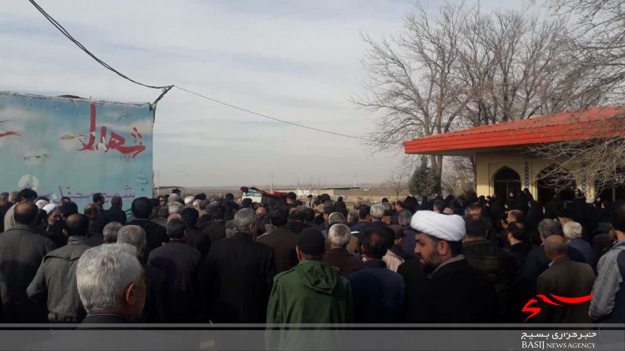 تشییع پیکر پاک مادر شهیدان &laquo; یکه فلاح &raquo; در نظرآباد
