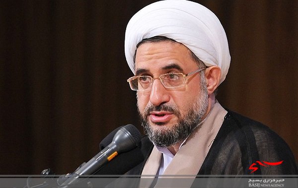شهادت سپهبد سلیمانی هیبت آمریکا را در خاورمیانه شکست/ شهید سلیمانی نماد همه ارزش های متعالی در عصر حاضر بود/رهبران دنیا به مدیریت شگفت آور رهبر انقلاب اقرار می کنند شهادت سپهبد سلیمانی هیبت آمریکا را در خاورمیانه شکست/ شهید سلیمانی نماد همه ارزش های متعالی در عصر حاضر بود/رهبران دنیا به مدیریت شگفت آور رهبر انقلاب اقرار می کنند