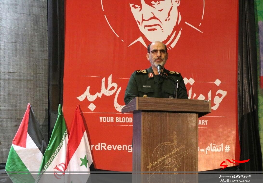 شهادت حاج قاسم صدور انقلابی دیگر بود / انقلاب اسلامی بار دیگر محاسبات آمریکا و رژریم صهیونیستی را تغییر داد / مسئولان در عمل حاج قاسم گونه باشند/جهان در حال ورود به دوران پسا امریکا است