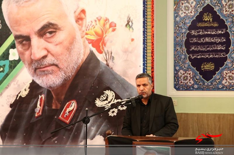 گزارش تصویری از برگزاری مراسم بزرگداشت سردار رشید اسلام شهید حاج قاسم سلیمانی در مجتمع پتروشیمی شازند.