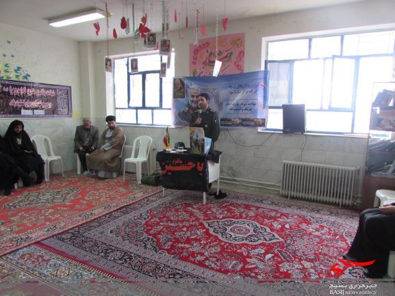 برگزاری مراسم گرامیداشت سردار سلیمانی در مدارس شهرستان شازند