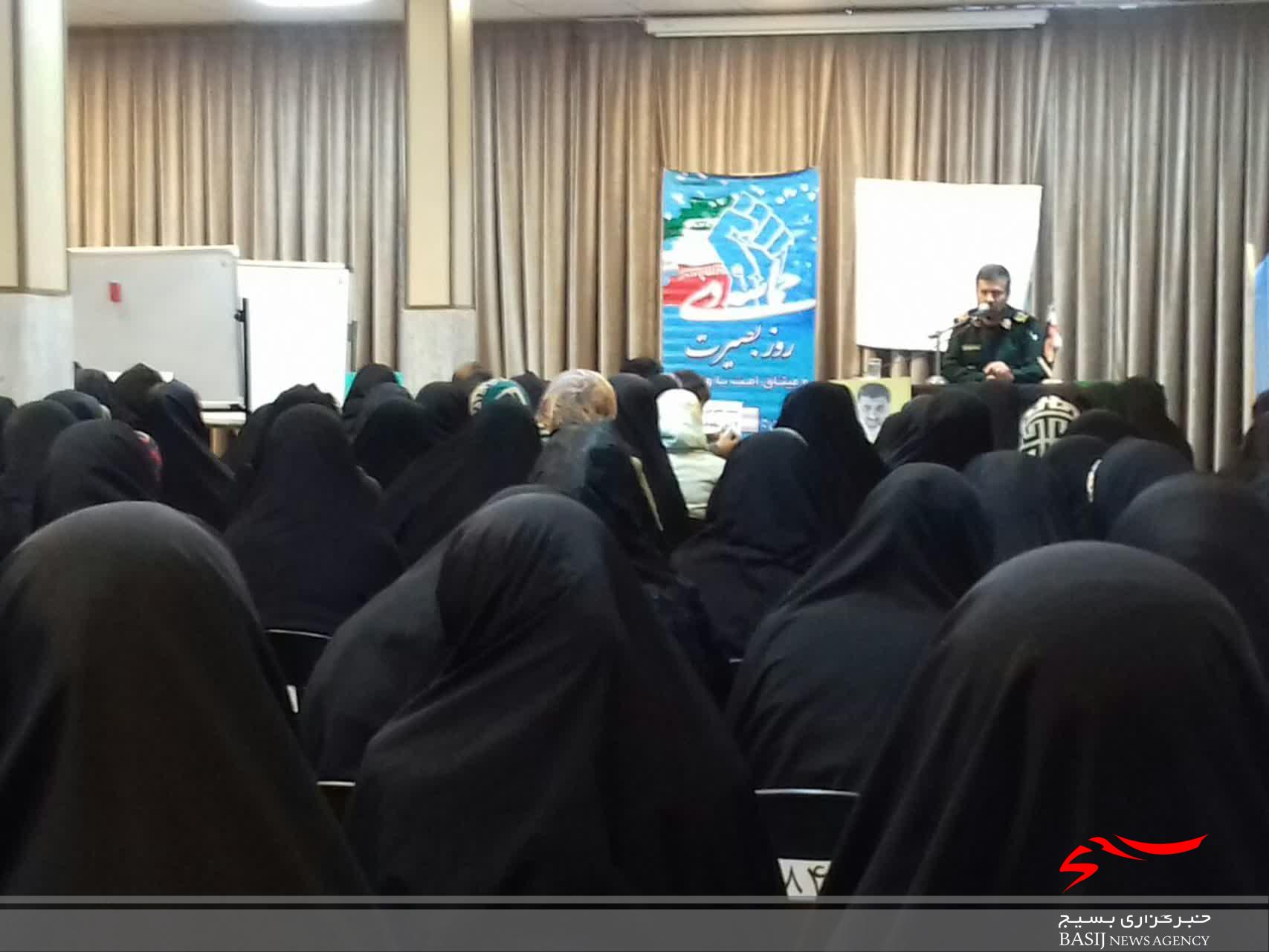 یوم الله 9 دی یکی از رخدادهای بزرگ در تاریخ انقلاب اسلامی است