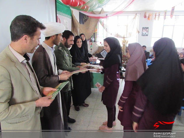 گزارش تصویری از برگزاری مراسم یادواره شهدای محله هفته شهر شهباز