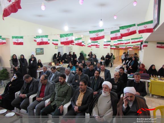 گزارش تصویری افتتاح نمایشگاه فرهنگ ناب گزارش تصویری افتتاح نمایشگاه فرهنگ ناب