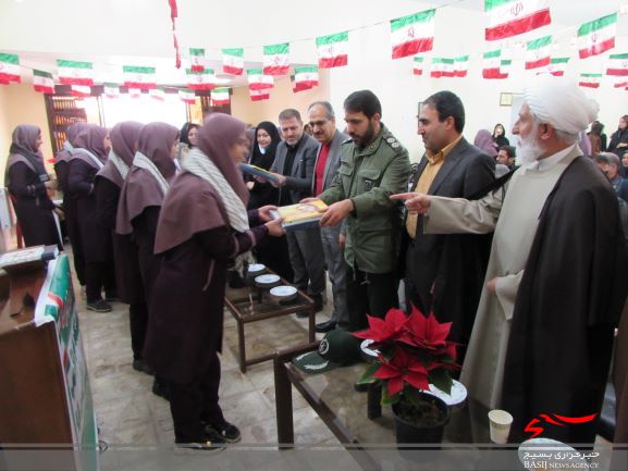 گزارش تصویری افتتاح نمایشگاه فرهنگ ناب گزارش تصویری افتتاح نمایشگاه فرهنگ ناب