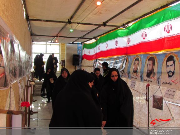 گزارش تصویری یادواره 10 شهید گمنام شهر مهاجران