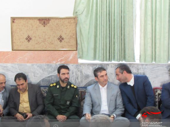 گزارش تصویری از ملاقات مردمی در روستای علی آباد شهرستان شازند