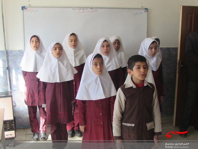 افتتاحیه مدرسه باز سازی شده در روستای موچان شهرستان شازند افتتاحیه مدرسه باز سازی شده در روستای موچان شهرستان شازند
