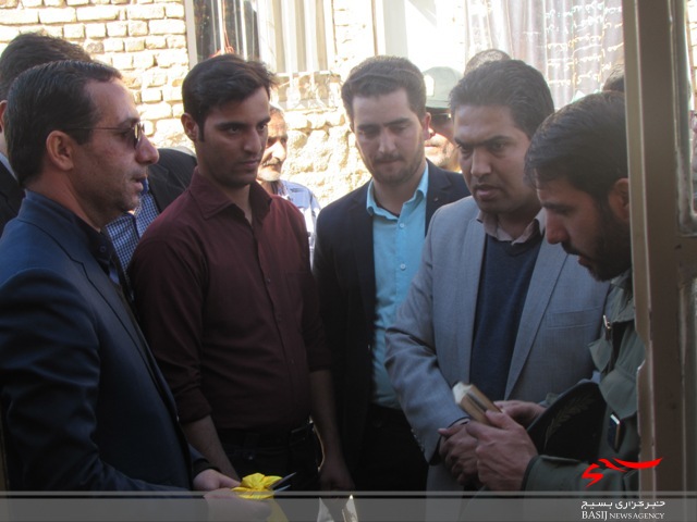 افتتاح کارگاه جوراب سازی در روستای دستجرده شهرستان شازند افتتاح کارگاه جوراب سازی در روستای دستجرده شهرستان شازند