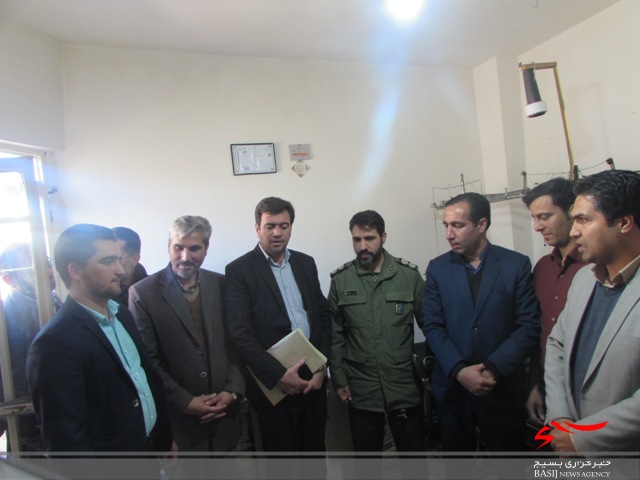 افتتاح کارگاه جوراب سازی در روستای دستجرده شهرستان شازند افتتاح کارگاه جوراب سازی در روستای دستجرده شهرستان شازند