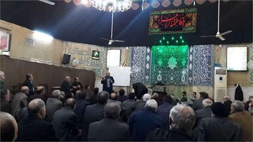 نشست بصیرتی سیاسی بسیجیان در مسجد میزان الاعمال قم برگزارشد