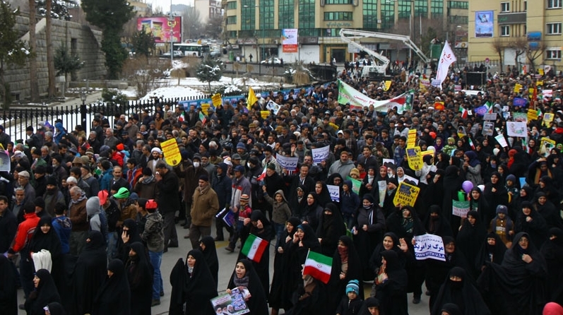 راهپیمایی یوم الله 22 بهمن در همدان برگزار شد