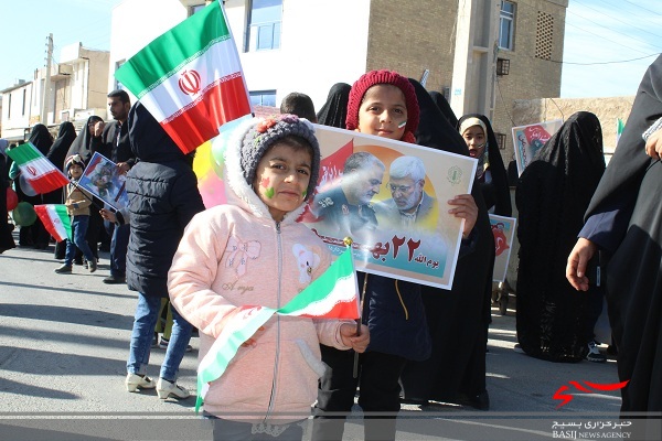 راهپیمایی با شکوه 22 بهمن ماه در دلوار برگزار شد