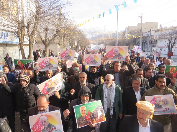 راهپیمایی حماسی 22 بهمن در شهرستان ملکشاهی برگزار شد