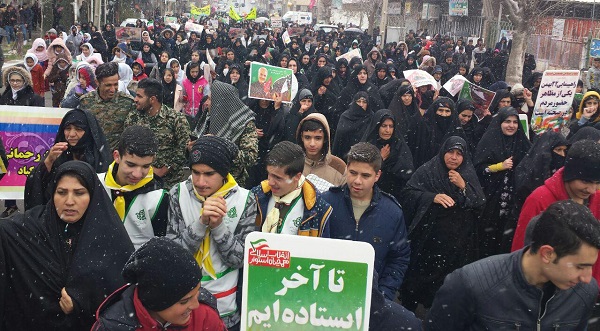 راهپیمایی حماسی 22 بهمن در شهرستان آبدانان  برگزار شد