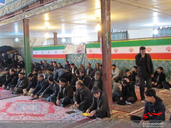 گزارش تصویری/مراسم بزرگداشت یوم الله ۲۲ بهمن و چهلم سردار شهید سلیمانی با سخنرانی فرمانده سپاه شازند، در روستای جلایر شهرستان شازند