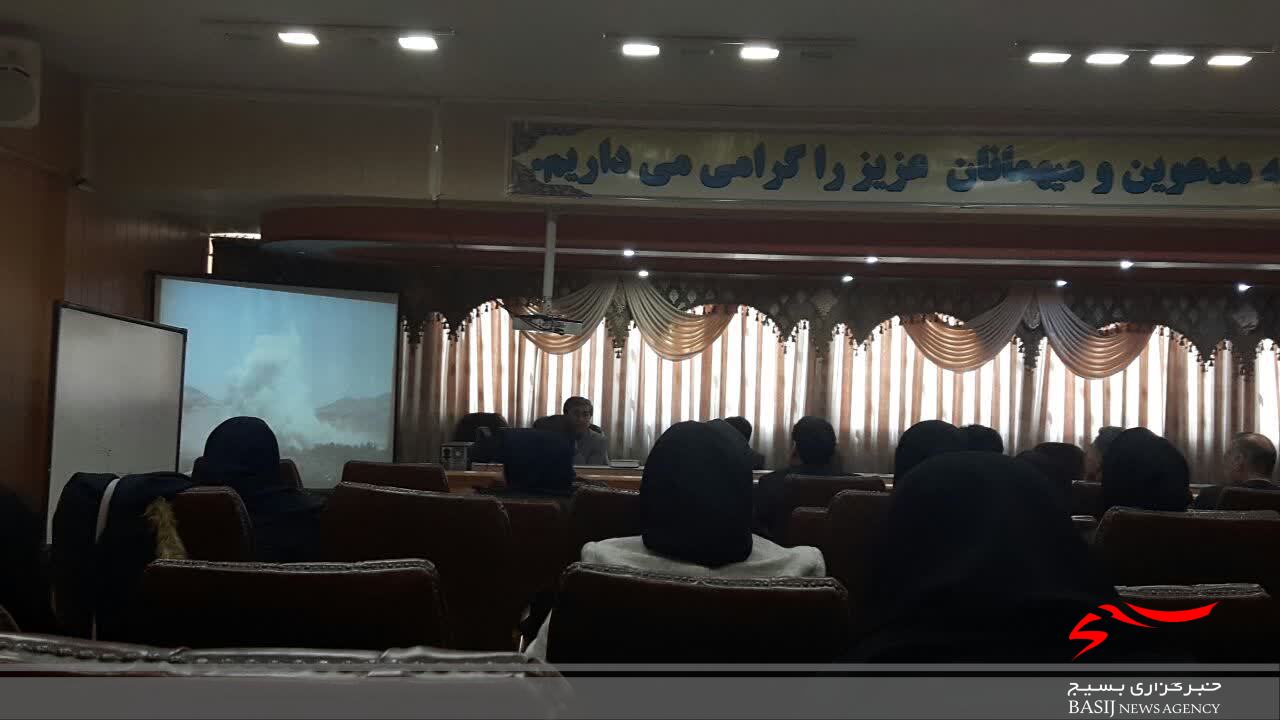 برگزاری کارگاه پدافند غیرعامل برای بسیجیان جامعه پزشکی استان ایلام + تصاویر