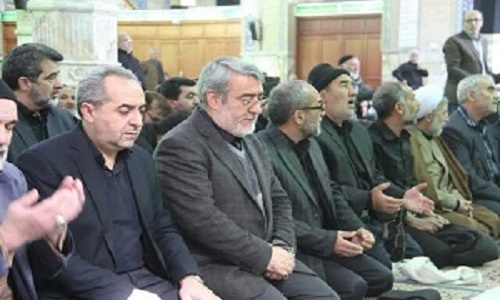 وزیر کشور در مسجد مقدس جمکران حضور یافت