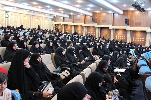 مراسم جشن میلاد کوثر ویژه ی خواهران شاغل در سپاه تهران بزرگ برگزار شد