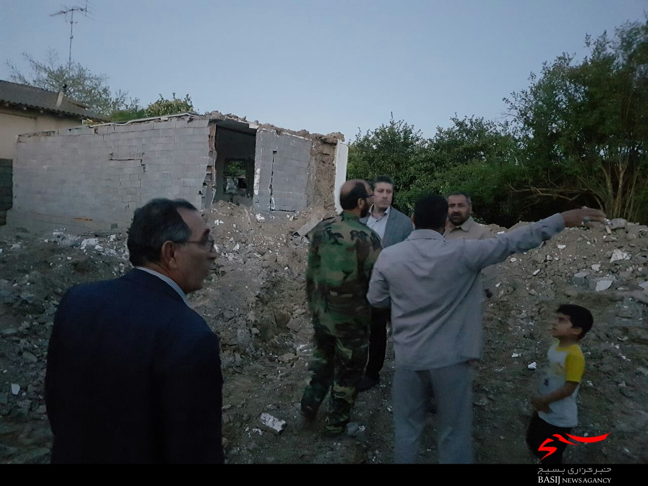 گزارش تصویری/ بازدید فرمانده حوزه مقاومت بسیج منجیل از مناطق سیل&zwnj;زده استان مازندران