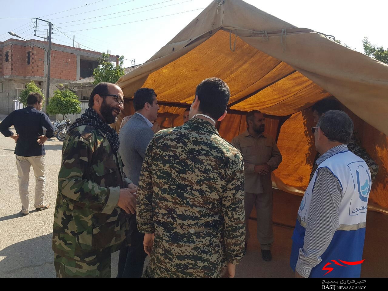 گزارش تصویری/ بازدید فرمانده حوزه مقاومت بسیج منجیل از مناطق سیل&zwnj;زده استان مازندران