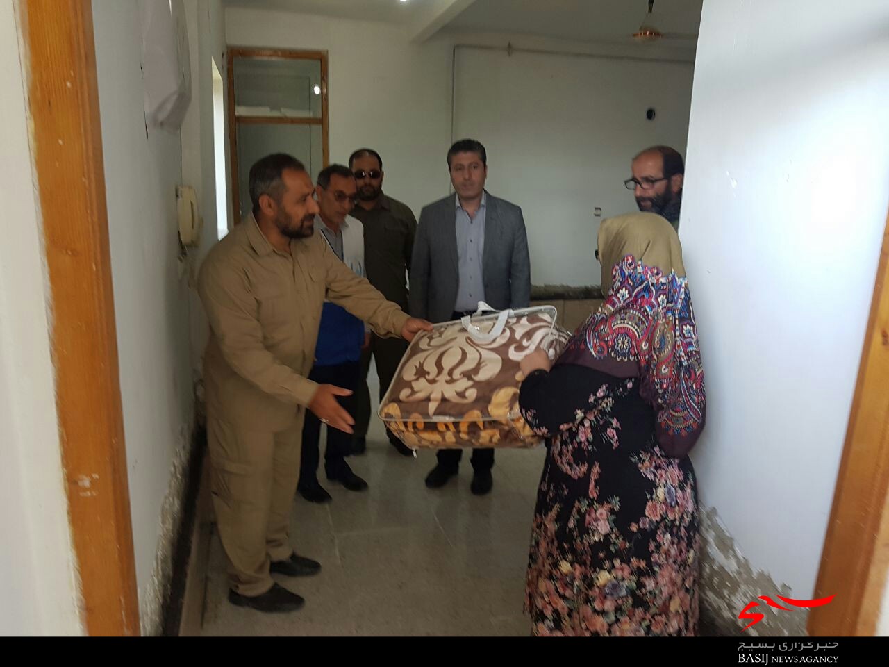 گزارش تصویری/ بازدید فرمانده حوزه مقاومت بسیج منجیل از مناطق سیل&zwnj;زده استان مازندران