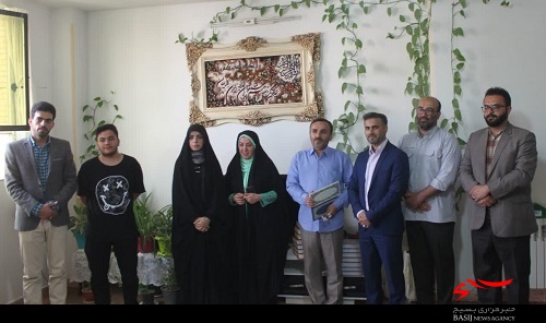دیدار مسئول سازمان بسیج هنرمندان قم با نویسنده و منتقد ادبی/ تصاویر