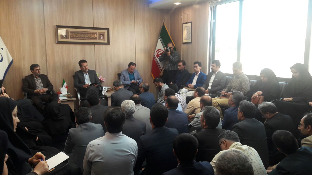 روابط عمومی مانند هواست و باید به دنبال شفافیت باشد روابط عمومی مانند هواست و باید به دنبال شفافیت باشد