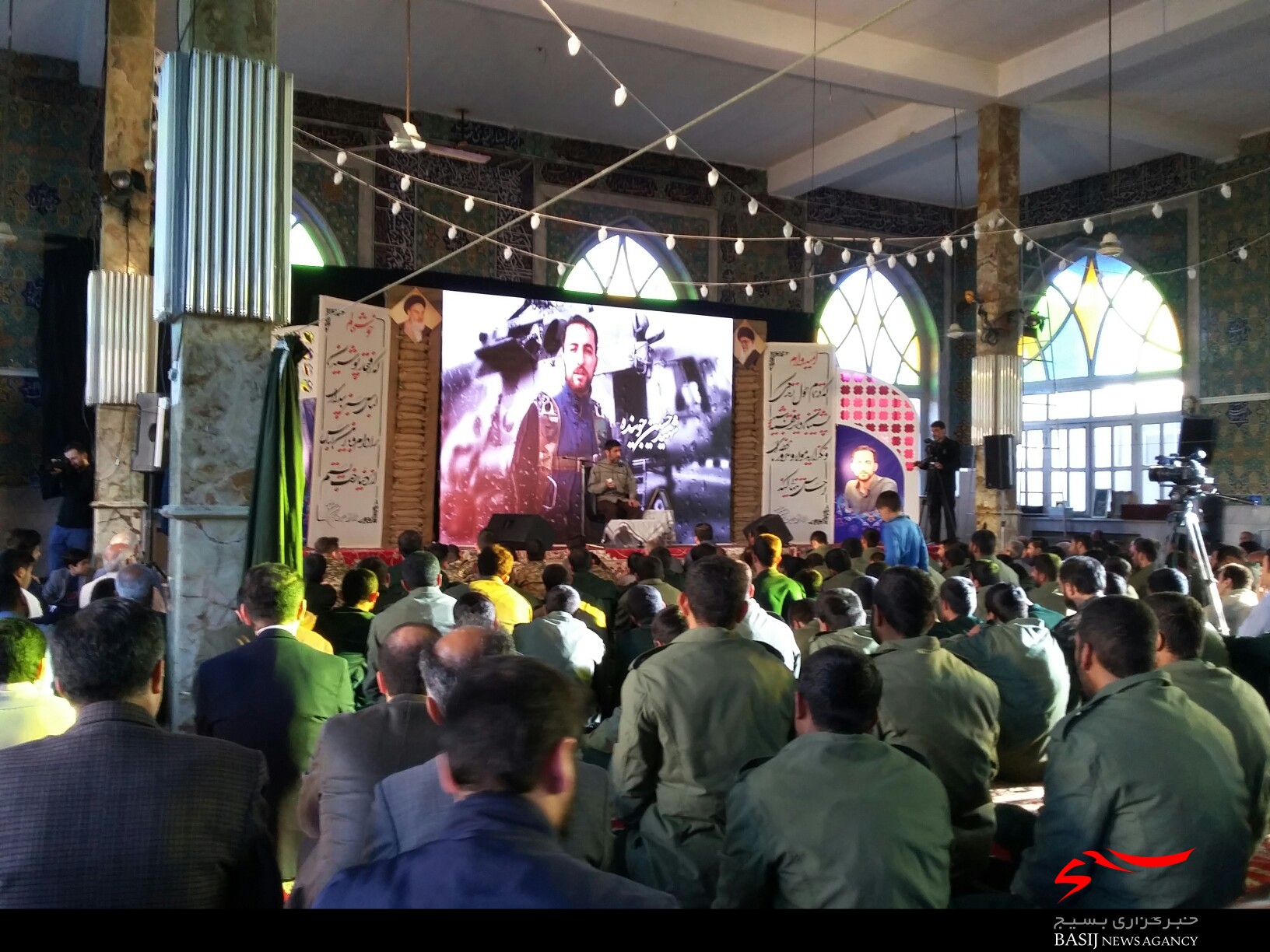 گزارش تصویری/ مراسم هفتمین روز شهادت شهید حسین جوینده
