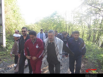 کوهپیمایی پایوران سپاه ناحیه رضوانشهر و پدافند هوایی پونل شهرستان بمناسبت گرامیداشت هفته عقیدتی سیاسی در سپاه + تصاویر