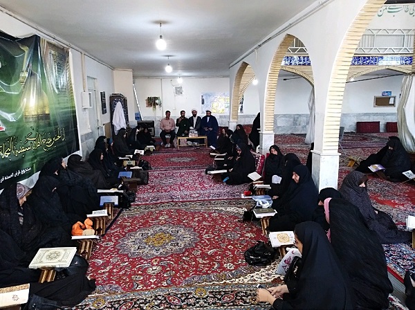 نهادینه کردن و ترویج فرهنگ فاطمی راه مقابله با تهاجم فرهنگی است نهادینه کردن و ترویج فرهنگ فاطمی راه مقابله با تهاجم فرهنگی است