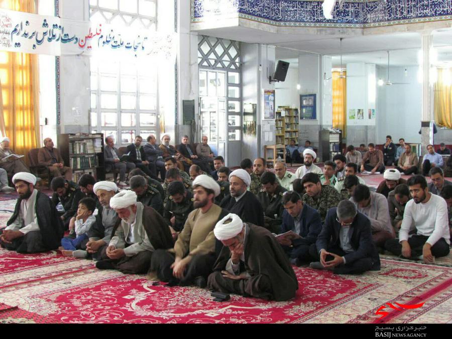 مراسم سالگرد ارتحال امام (ره) و قیام ۱۵ خرداد در شهرستان اشتهارد برگزار شد مراسم سالگرد ارتحال امام (ره) و قیام ۱۵ خرداد در شهرستان اشتهارد برگزار شد