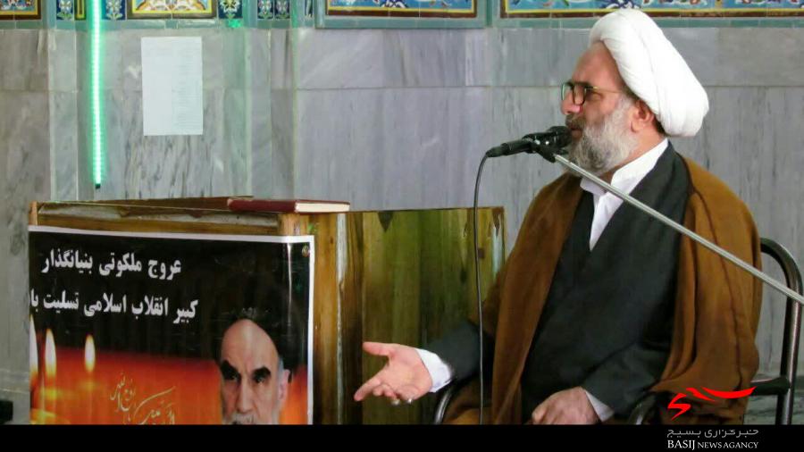 مراسم سالگرد ارتحال امام (ره) و قیام ۱۵ خرداد در شهرستان اشتهارد برگزار شد مراسم سالگرد ارتحال امام (ره) و قیام ۱۵ خرداد در شهرستان اشتهارد برگزار شد
