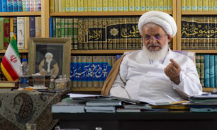 خبرنگاران چشمان بیدار جامعه هستند/ تحول بزرگی باید در یزد ایجاد شود