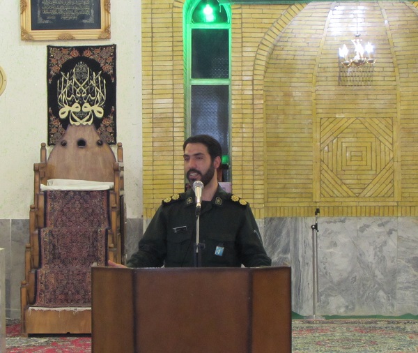 فرمانده سپاه ناحیه شازند در خصوص انهدام پهباد جاسوسی آمریکایی واکنش نشان داد فرمانده سپاه ناحیه شازند در خصوص انهدام پهباد جاسوسی آمریکایی واکنش نشان داد