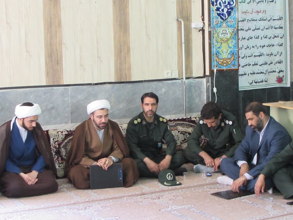 مساجد امروز به عنوان یک پایگاه فرهنگی نقش مهمی در تبیین ارزشهای اسلامی در جامعه بر عهده دارند