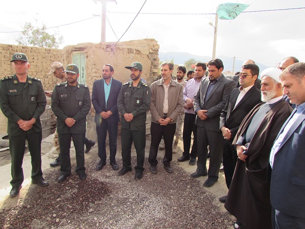 افتتاح 3 منزل مسکونی سیل زدگان در روستای کزاز از توابع شهرستان شازند